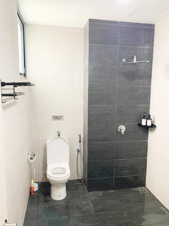 Netflix Two Bedroom Troika Kota Bharu Homestay 182 Exterior photo
