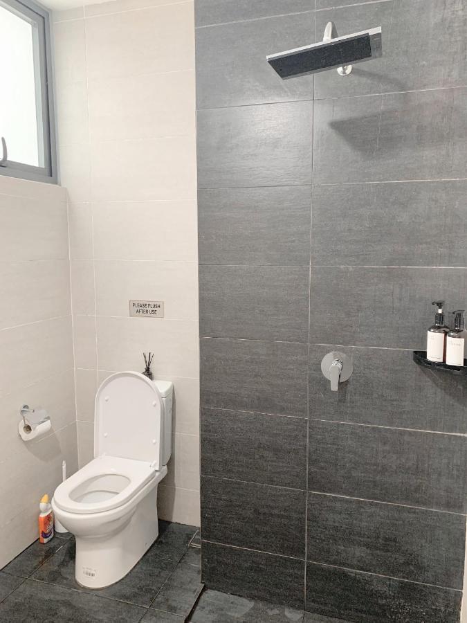 Netflix Two Bedroom Troika Kota Bharu Homestay 182 Exterior photo