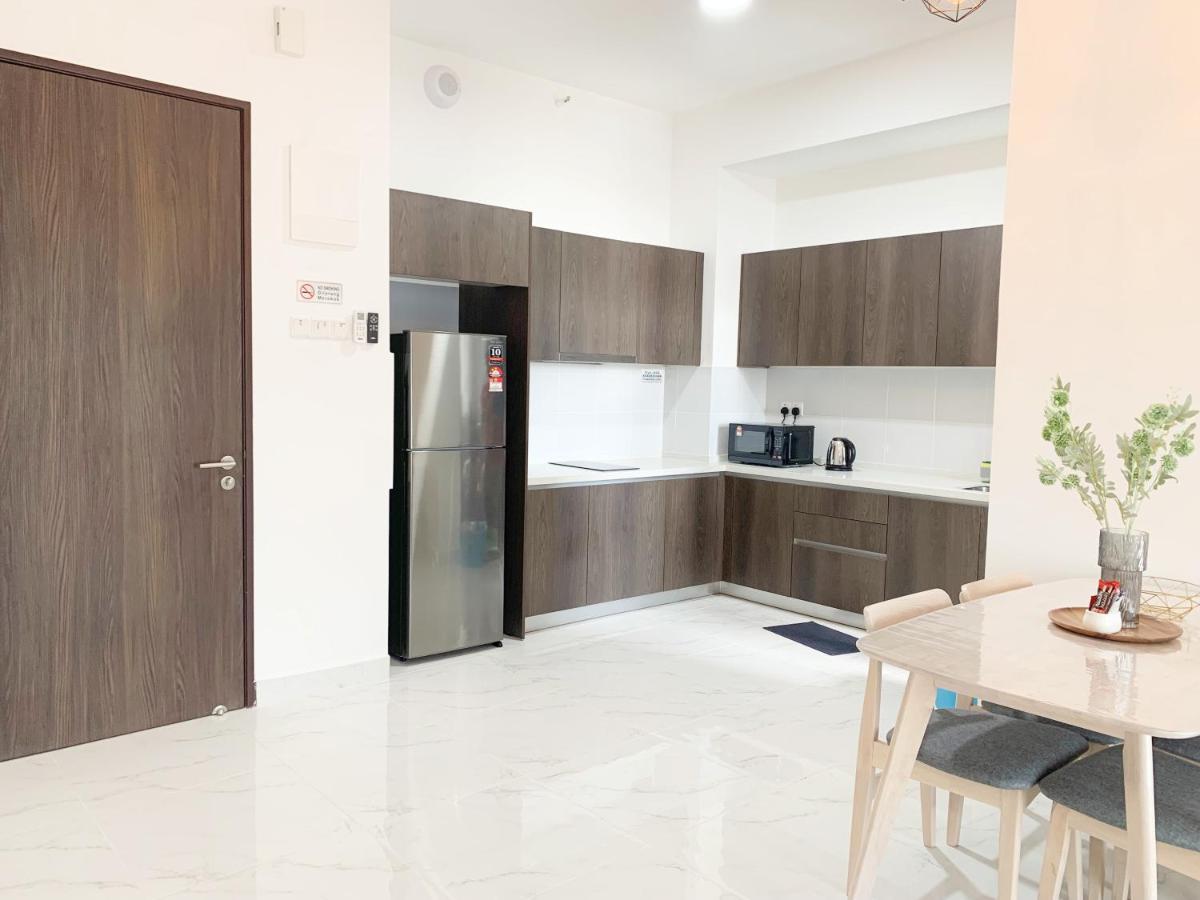 Netflix Two Bedroom Troika Kota Bharu Homestay 182 Exterior photo